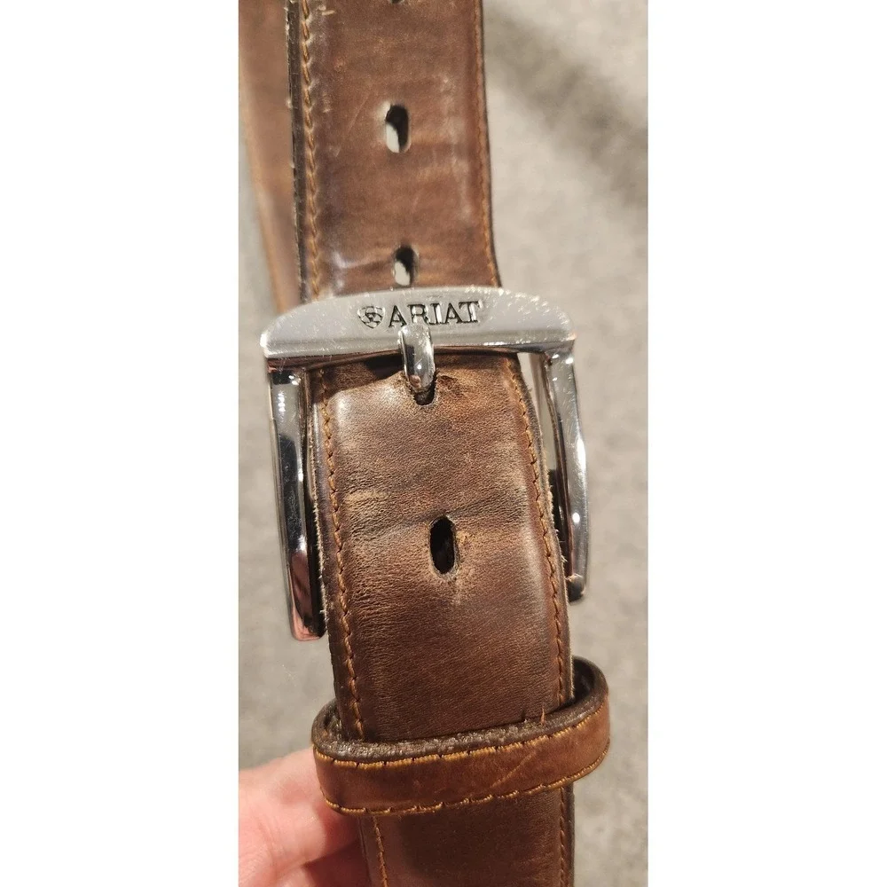 Ariat Leather Belt Mens Size 36 Brown Western Logo Buckle‎ Distressed D1022